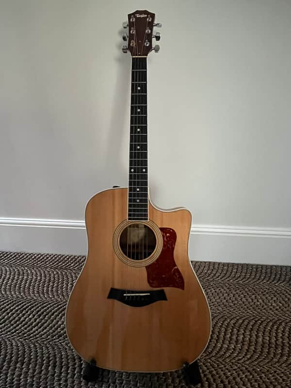 Taylor 410ce