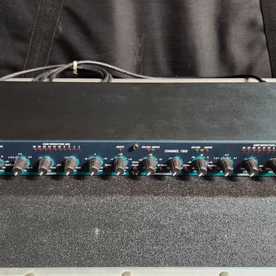 dbx 166XL Stereo Compressor / Limiter / Gate image 3