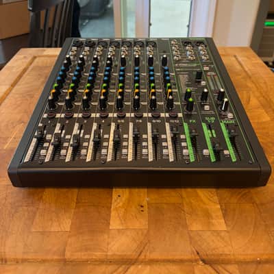 Mackie ProFX12v3 12-Channel Effects Mixer 2020 - Present - Dark Gray - Excellent image 7
