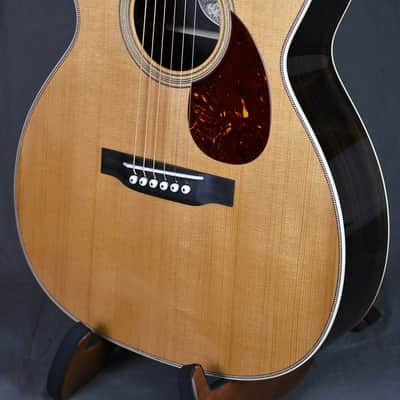 Collings OM2H A T Baked Adirondack Traditional image 11