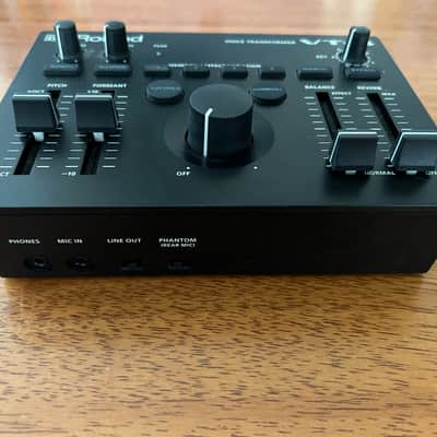 Roland VT-4 Voice Transformer 2018 - Present - Black image 2