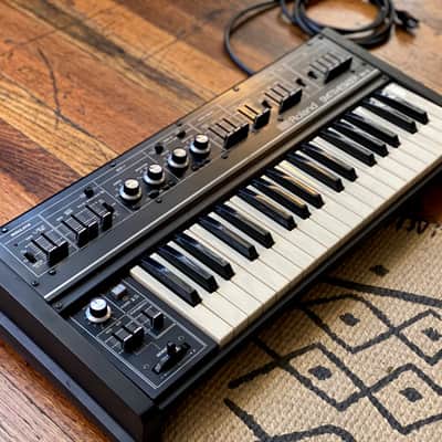Roland SH-2 Monophonic Analogue Synthesizer *117Volt image 3