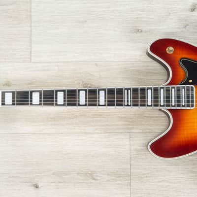 Hagstrom VIK67-G-VSB '67 Viking II Semi-Hollow Guitar, Resinator Fretboard, Vintage Sunburst image 6