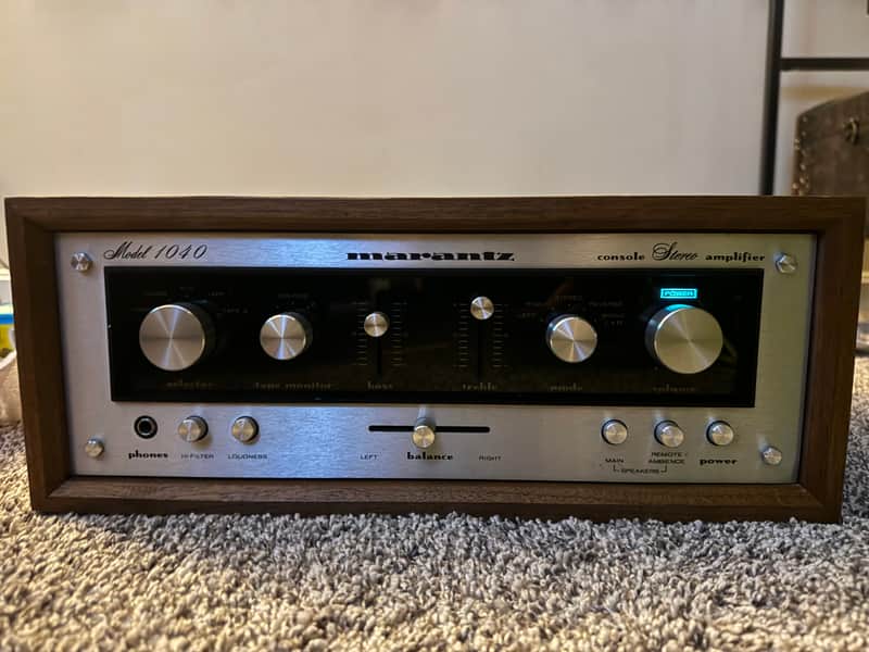 Marantz Model 1040 20-Watt Stereo Solid-State Integrated Amplifier image 1