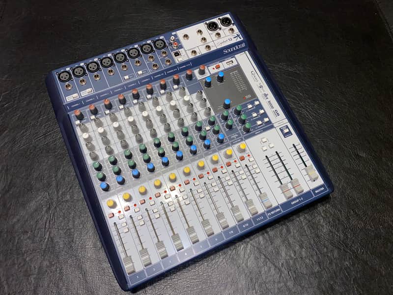 Soundcraft Signature 12 12-Channel Analog USB Mixer with Effects