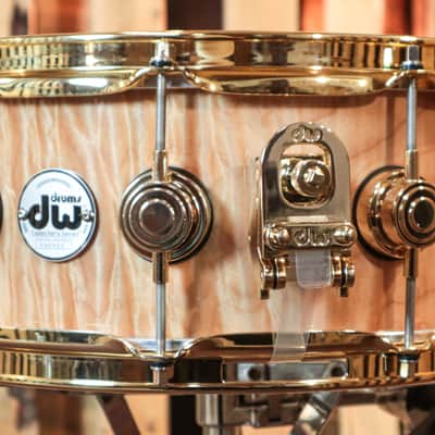 DW Collector's Gloss Lacquer Over Quilted Maple Snare Drum - 5.5x14 - SO#1234297 image 2