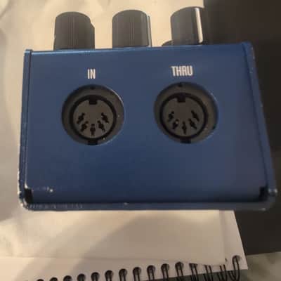 Walrus Audio Mako M1 High-Fidelity Modulation Machine 2022 - 2024 - Blue image 5