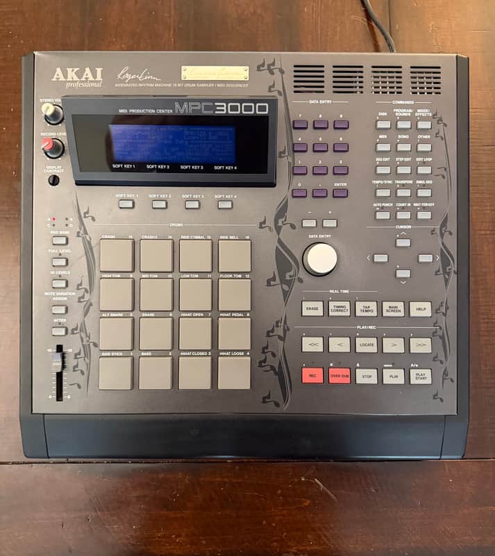 Akai MPC3000LE MIDI Production Center 1999 - 2001 - Black image 1