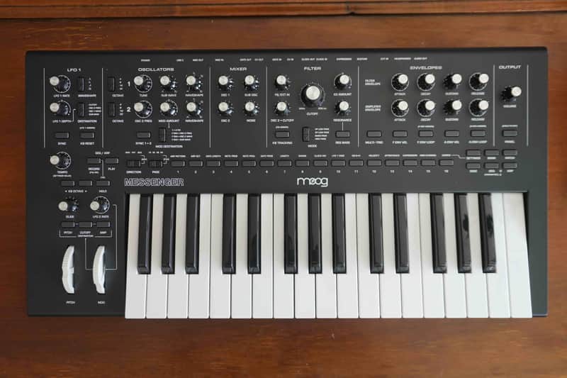 Moog Messenger 32-Key Monophonic Synthesizer 2025 - Present - Black image 1