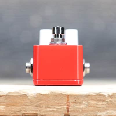 Electro-Harmonix Pico POG Polyphonic Octave Generator Pico-Sized Effect Pedal imagen 6
