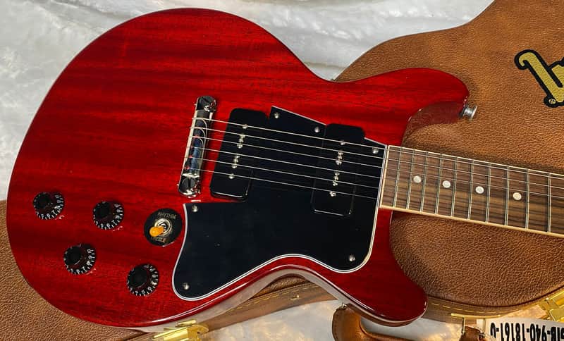 NEW! Gibson Les Paul Special Double Cutaway - Vintage Cherry Finish - 7.3lbs - Authorized Dealer - G06392 - Blem - SAVE!