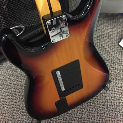 Squier Stratocaster 1990's Sunburst image 5