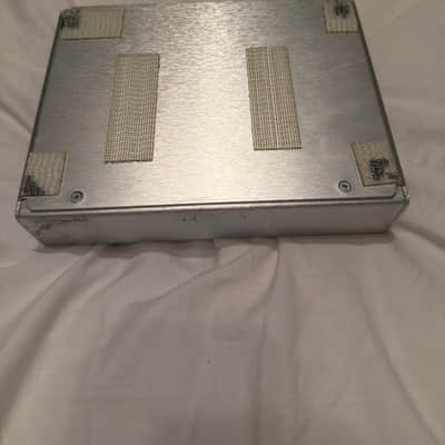 Origin Effects Cali76-TX Limiting Amplifier 2010s - Silver image 3