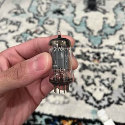 Telefunken 12AX7 Ribbed Plate Vintage Vacuum Tube - Diamond Bottom image 2