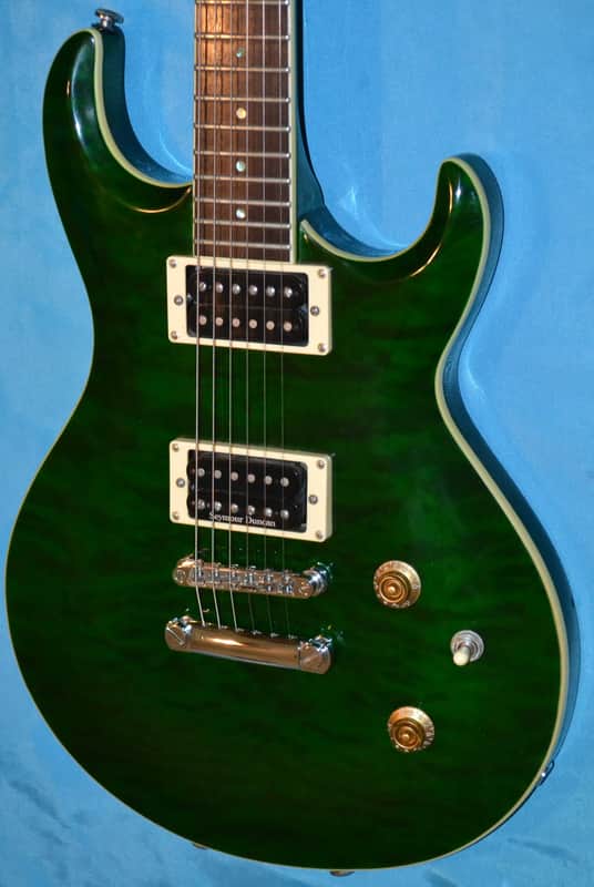 Samick Greg Bennett UM3 Ultramatic Transparent Emerald Green w