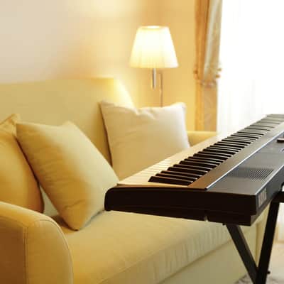 Korg - Liano L1 - 88-Key Piano With Kronos LS Action- Black image 12