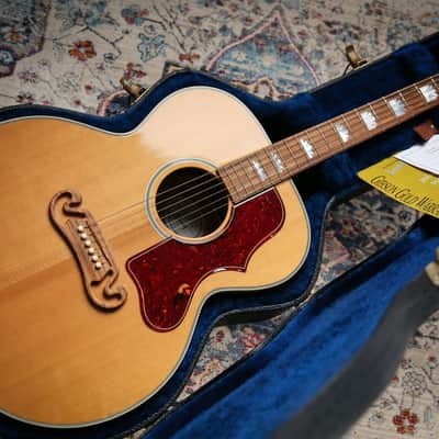 2012 Gibson SJ-200 Studio Super Jumbo Acoustic Guitar Natural image 2