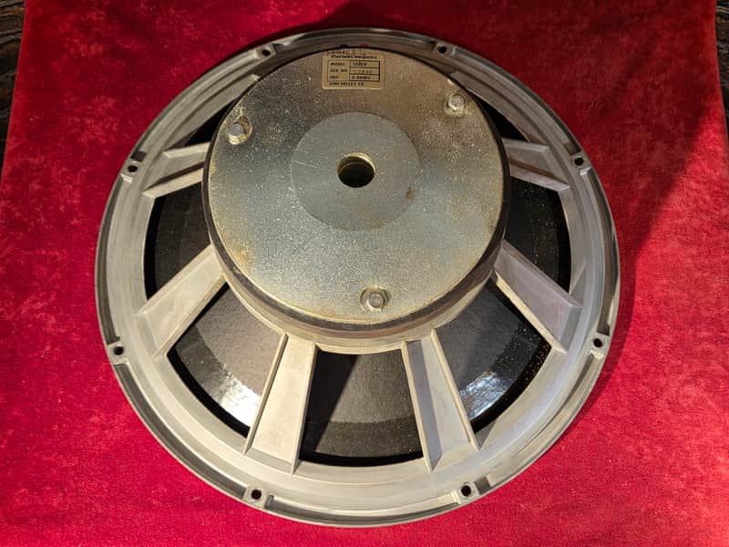 Cerwin-Vega 1993 188EB 18" 300-Watt 8-Ohm Subwoofer image 1