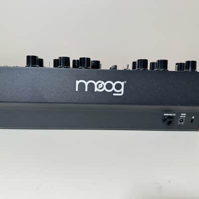 Moog DFAM Drummer From Another Mother Semi-Modular Analog Percussion Synthesizer 2018 - Present - Black/Wood Bild 6