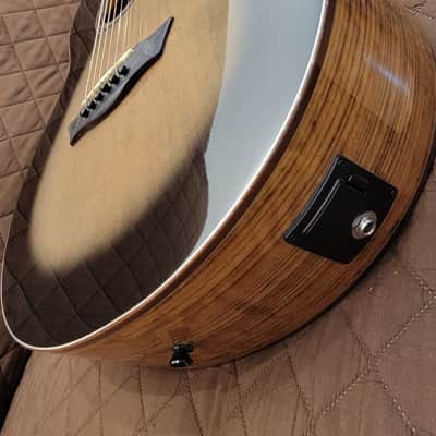Washburn BTS9VCECH Bella Tono Select Spruce Top Okoume Neck 6-String Acoustic-Electric Guitar image 6