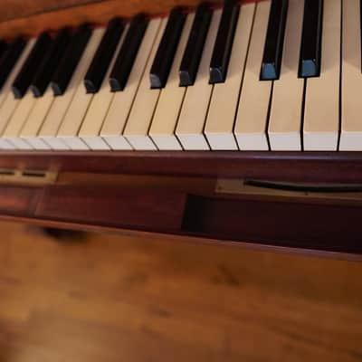 Ellington Upright Grand Player Piano 1903 - Mahogany image 20
