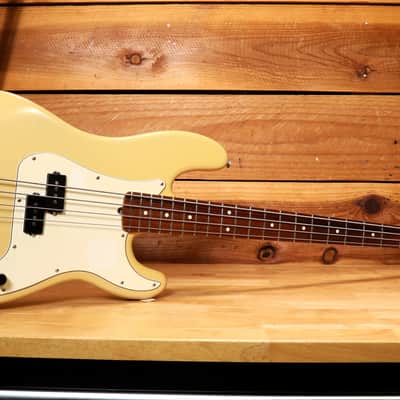 Fender Highway One Precision Bass +HSC Rare Honey Blonde P USA American 43580 image 2