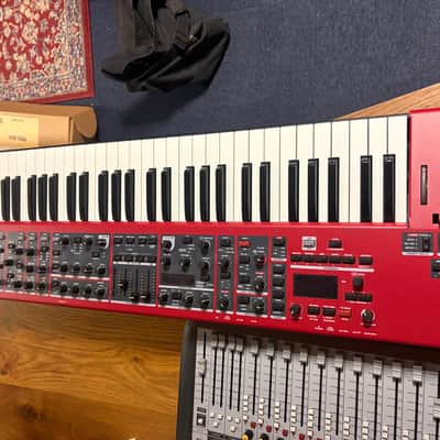 Nord Wave 2 61-Key 48-Voice Polyphonic Synthesizer 2013 - 2022 - Red image 7