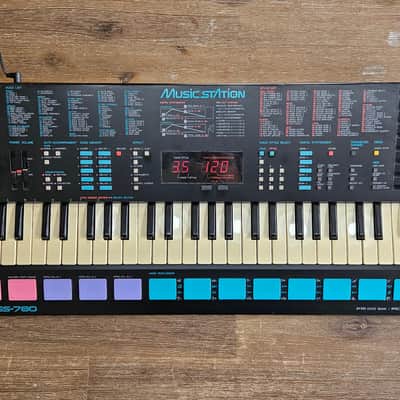 Yamaha PSS-780 (1989) - The most complete PortaSound keyboard image 2
