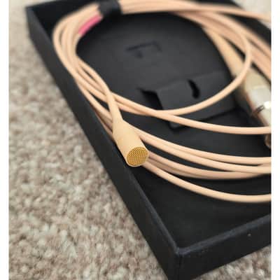DPA 4061 Core - Beige - Like New w/ Original Box image 3