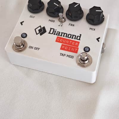 Diamond Counter Point Multi Tap Delay 2018 - White image 6
