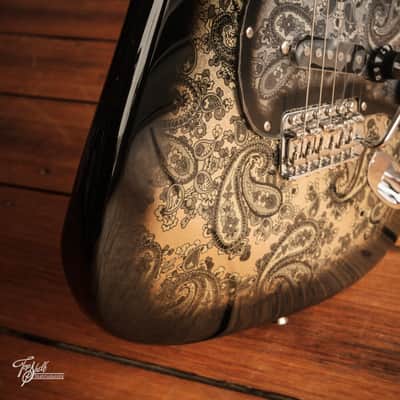 Fender Made in Japan Traditional 60s Stratocaster Black Paisley 2020 image 12