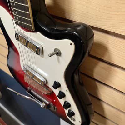 Harmony H17 Silhouette / Bobkat 1965 - Cherry Red Sunburst image 4