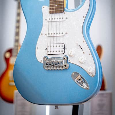 G&L Tribute Legacy HSS Lake Placid Blue RW image 6