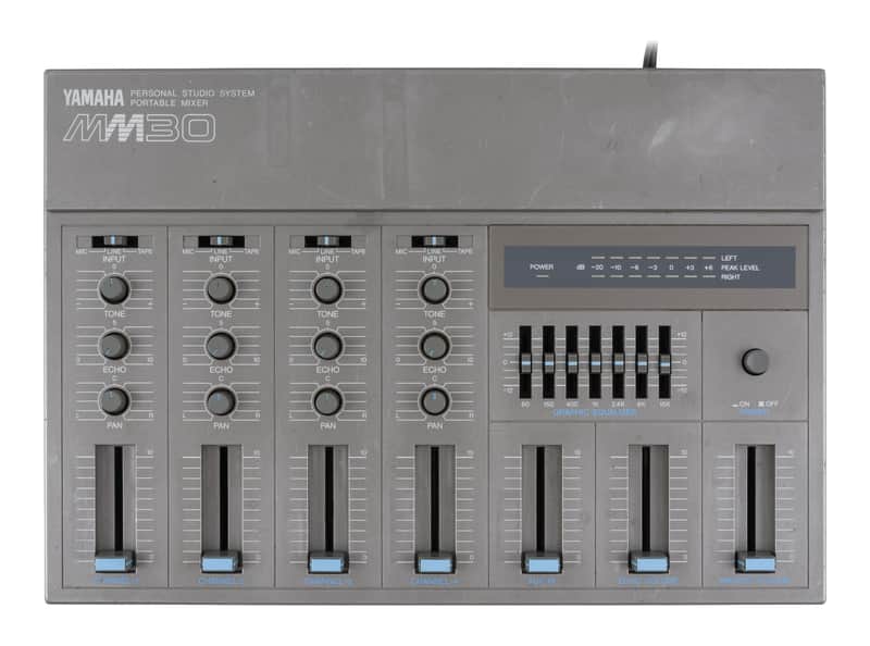 Yamaha MM-30 Portable Mixer image 1
