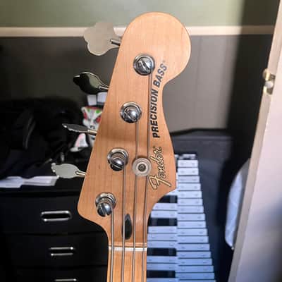 Fender Deluxe Active Precision Bass Special 2017-2018 - 3 color sunburst image 2
