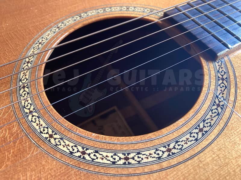 MARC BENETEAU (CANADA) LUTHIER-BUILT CONCERT ACOUSTIC 1992 w/HSC