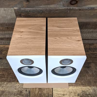 B&W Bowers And Wilkins 606 S2 Anniversary Ed. Speakers - White/Oak - Open Box image 4