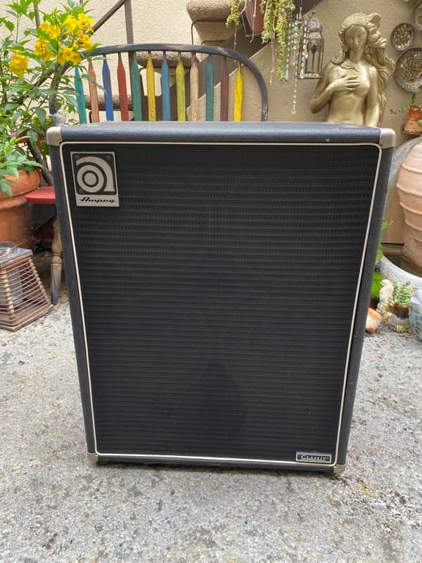 Ampeg SVT-410HLF Classic Series 500-Watt 4x10" Bass Speaker Cabinet 2007 - Present - Black Bild 1
