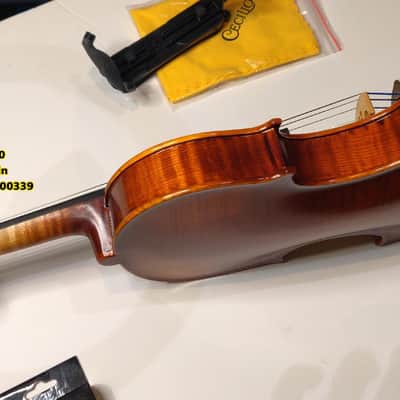 4/4 Advanced to Professional Level Violin Featuring Aged 7 Years+ Select Solid Spruce Top Highly Flamed One-Piece Maple Back and Sides, Real Ebony Components, Brazilwood Bows, Hand-Rubbed... image 17