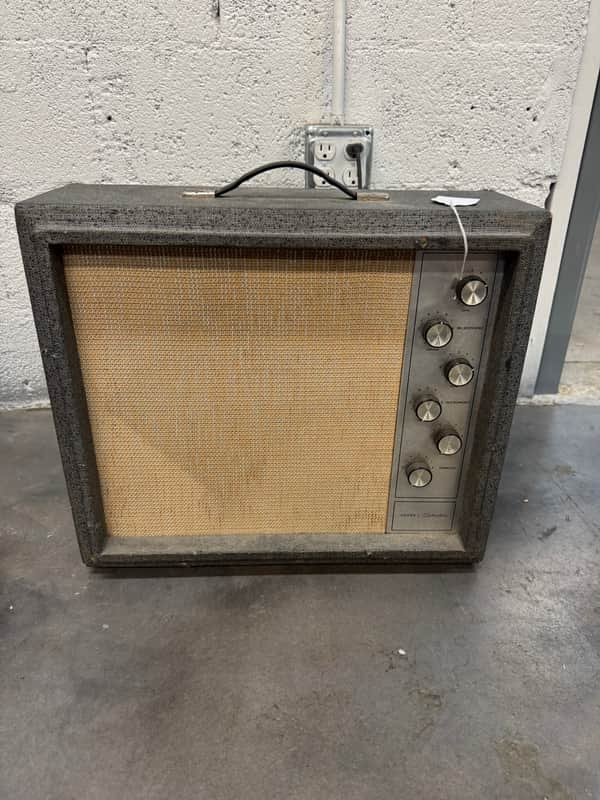 Silvertone 1482 Tube Amplifer 1960’s image 1
