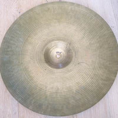 16" Zildjian Avedis Cymbal 1950s - Vintage image 4