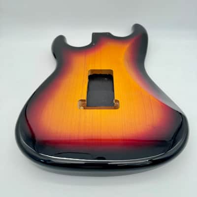 HooDoo Stratocaster Body Alder 3-Tone Sunburst hsb6534 image 8
