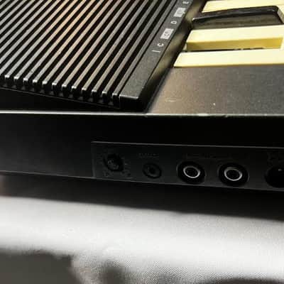 Casio Casiotone MT-520 Keyboard (Consignment) image 2