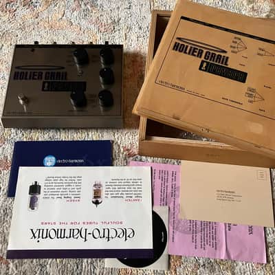 Electro-Harmonix Holier Grail 1999 - 2010 - with Wooden Box image 1