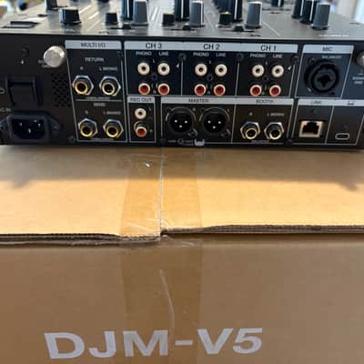 AlphaTheta DJM-V5 2025 - Black image 4