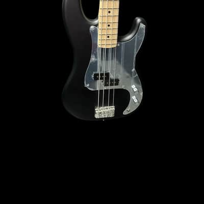 Fender Steve Harris LTD 50th Anniversary Sign. P-Bass. Matte Black w/ Maple * IN STOCK* image 3