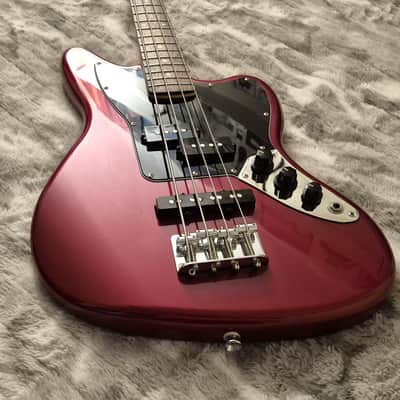 Squier Vintage Modified Jaguar Bass Special SS - 30" Short Scale - Candy Apple Red - 2018 - Black Headstock - 4-String - Fender Gig Bag image 4