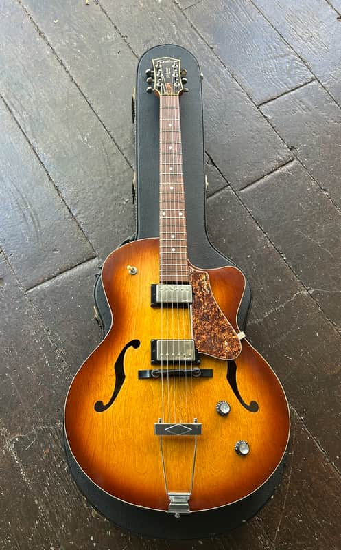 Godin 5th Avenue CW Kingpin II HB 2010s - Cognac Burst image 1