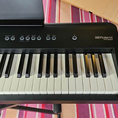 Roland FP-E50 88-Key Digital Piano, B-stock. Full manufacturer warranty image 4