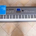 Yamaha MM8 Synthesizer and Piano with Graded Hammer Action - 2010s - Silver